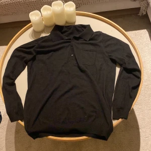 Cashmere tröja - Måste va den skönaste tröjan jag haft på mig (min åsikt) storlek small, tar gärna byten oxå💪