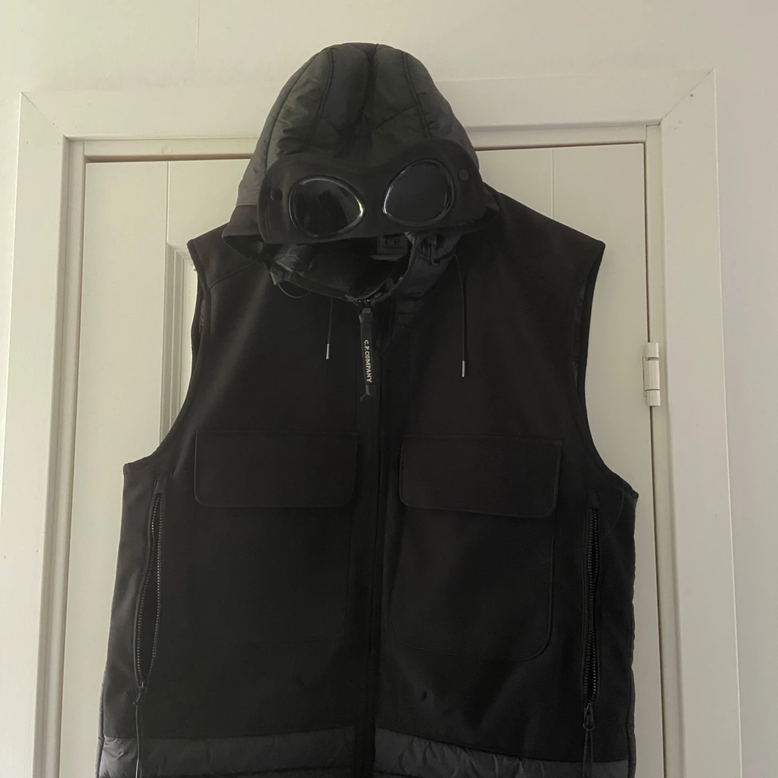 C.P company väst - 1