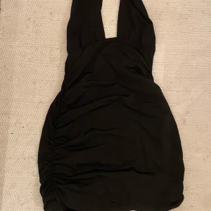 Iamgia klänning  - Iamgia klänning i storlek s  Inga tecken på användning  