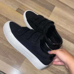 Even and odd skor - Strl 38