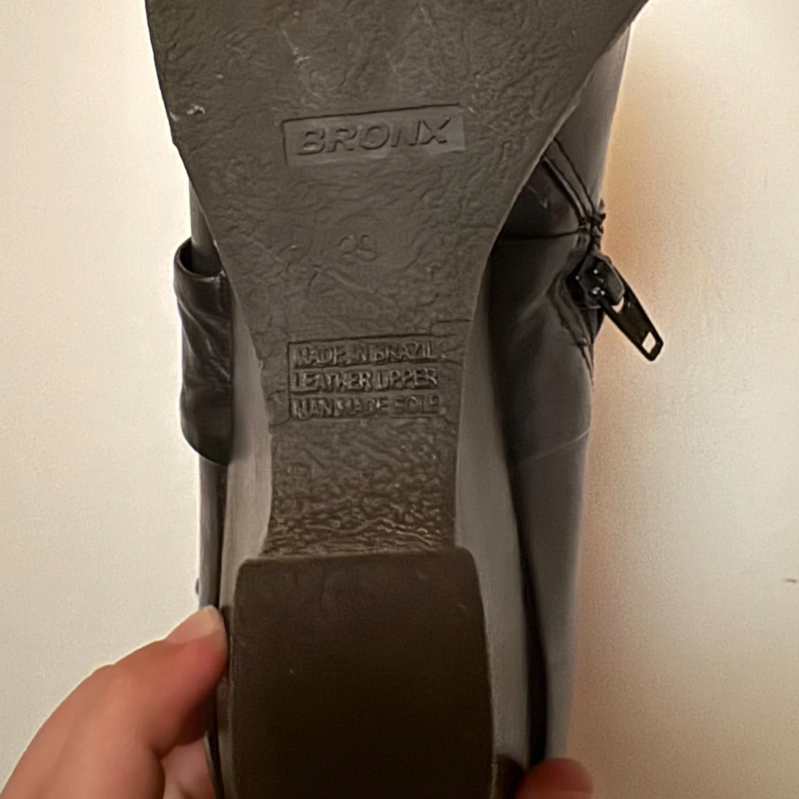 Svarta stövletter från Bronx - 90