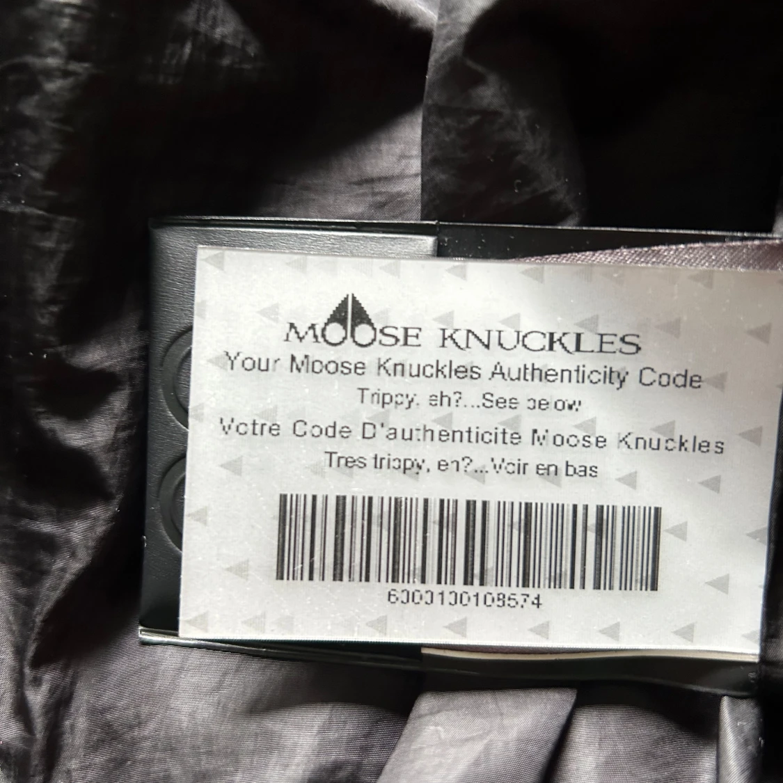 Svart pufferjacka från Moose Knuckles - 91