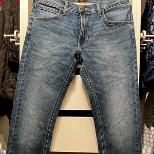 Jeans lee w31 L32 - Lee daren zip fly oanvända.