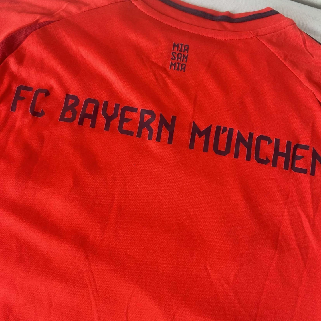 Bayern Munchen fotbollströja  - 93