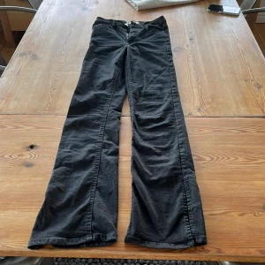 Molly jeans från Gina Tricot  - S, Molly jeans från Gina Tricot 