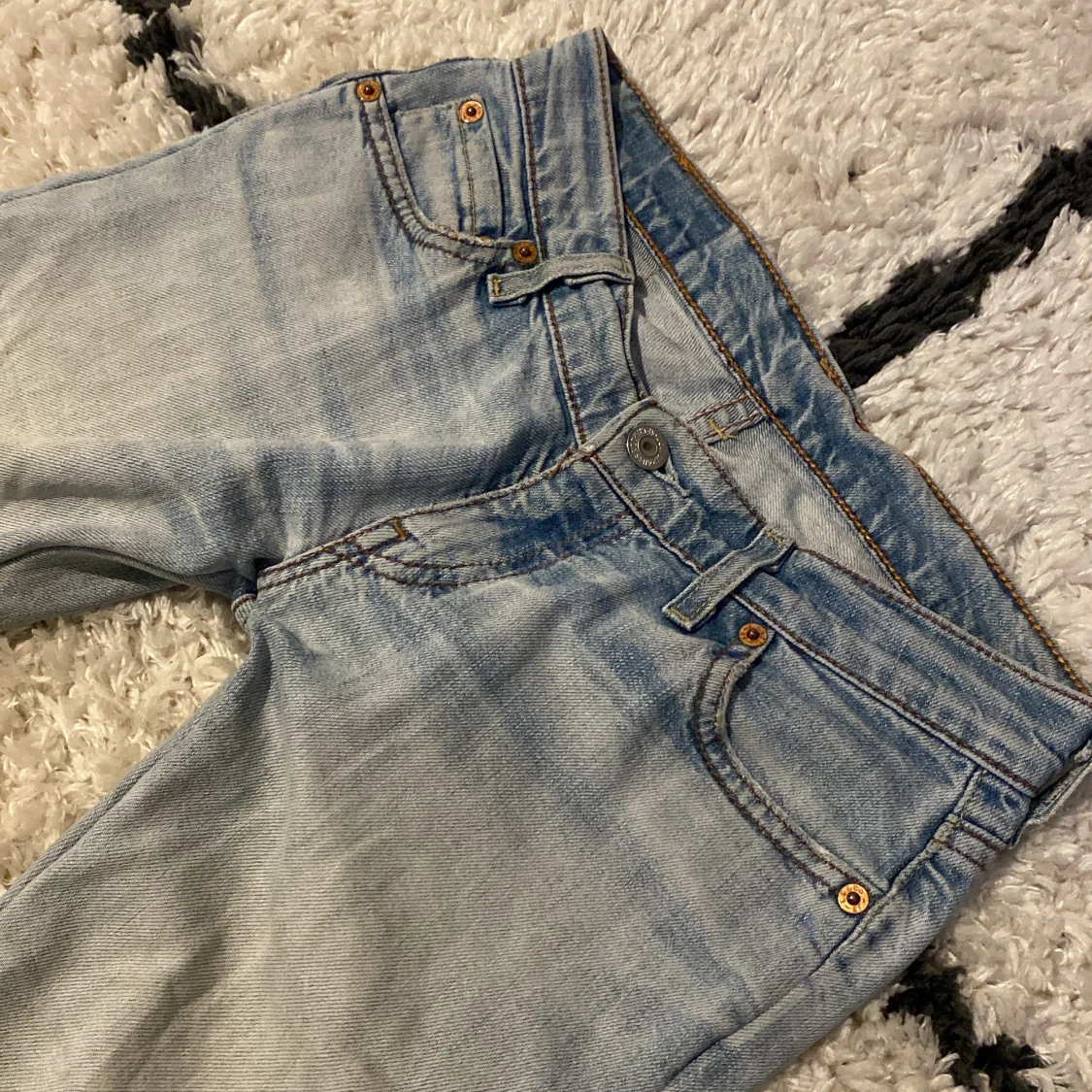 Ljusblå bootcut Levi's jeans - 3