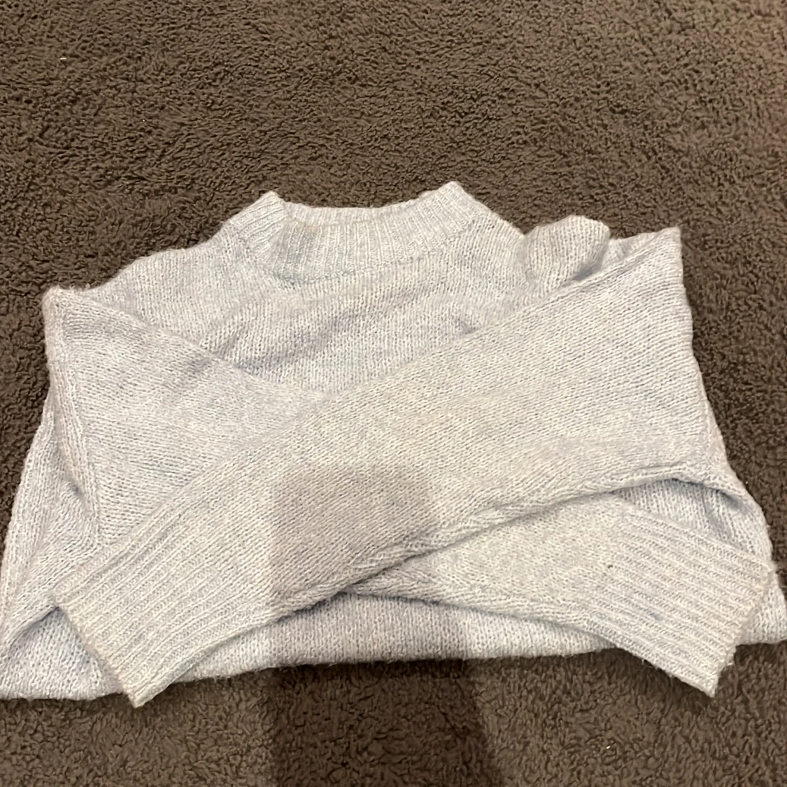 Grå stickad tröja från 157 - 4