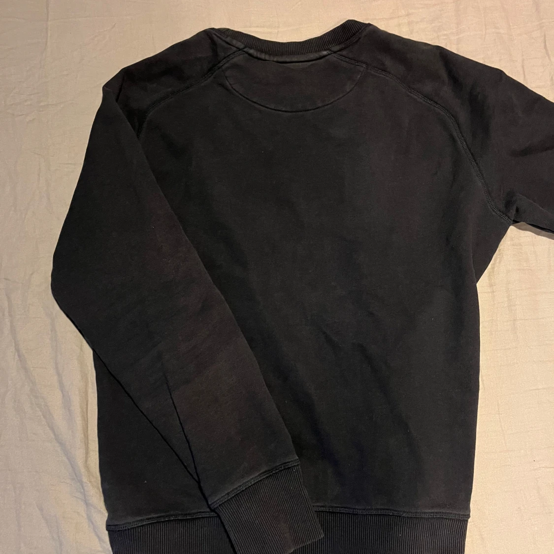 Svart sweatshirt från Morris - 1