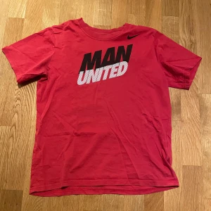 Man United Nike tröja - Sigma Nike Man United tröja 👴🔥 Perfekt för Man United fans 💪