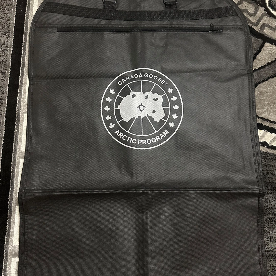 Svart parkajacka från Canada Goose - 4