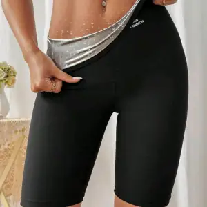 Helt nya shaping shorts från shein med svettproducerande funktion. Passar xs-m beroende på hur man är byggd!