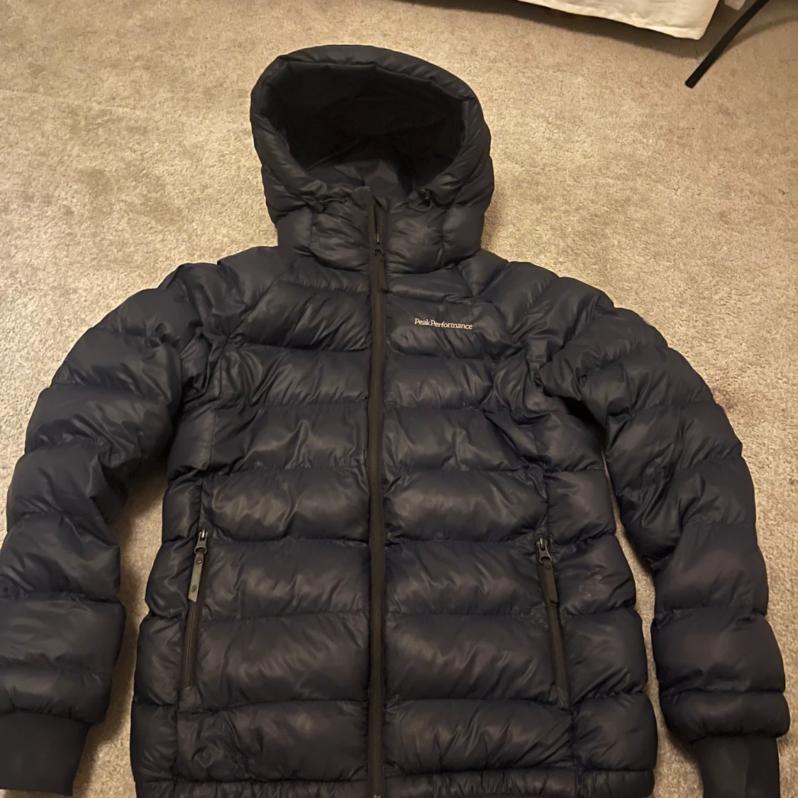 Dunjacka från Peak Performance