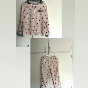 Super söt pyjamas. Passar någon som har xxs/xs och är ca 160cm. 220kr inkl frakt 🌷