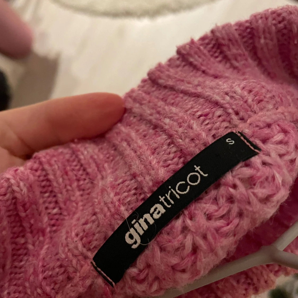 Stickad rosa topp från gina - 92