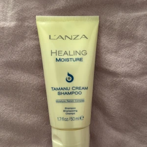 LANZA travel size schampo - Sprillans ny förpackning, aldrig använd!  Super bra schampo för torrt hår 😍