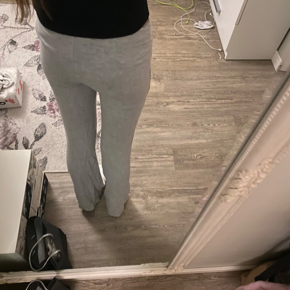 Grå mjukisbyxor - 90