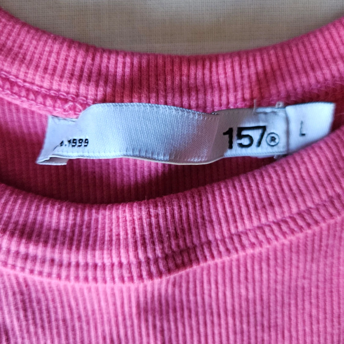 Rosa ribbad linnetopp från lager  157 storl.L - 1