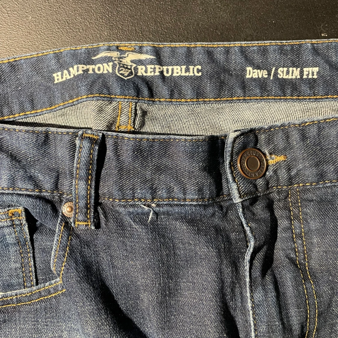 Blå slim fit jeans från Hampton Republic - 2