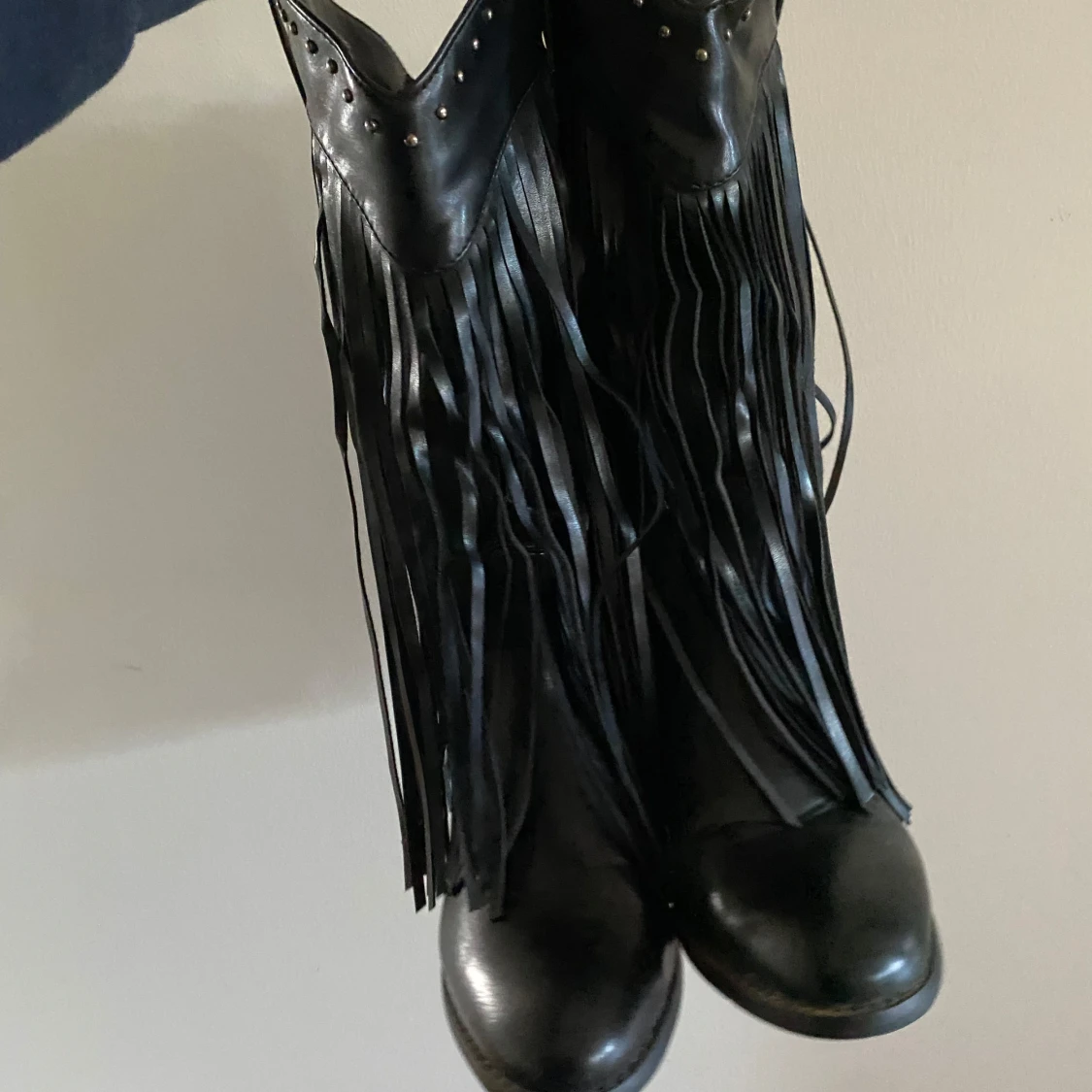 Svarta boots med fransar - 3