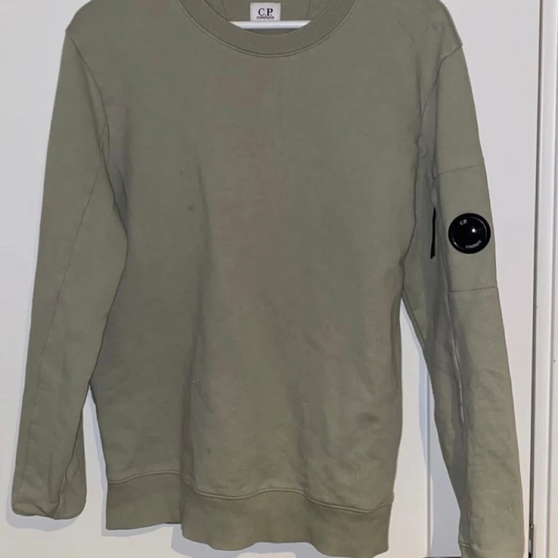 Olivgrön tröja från C.P. Company
