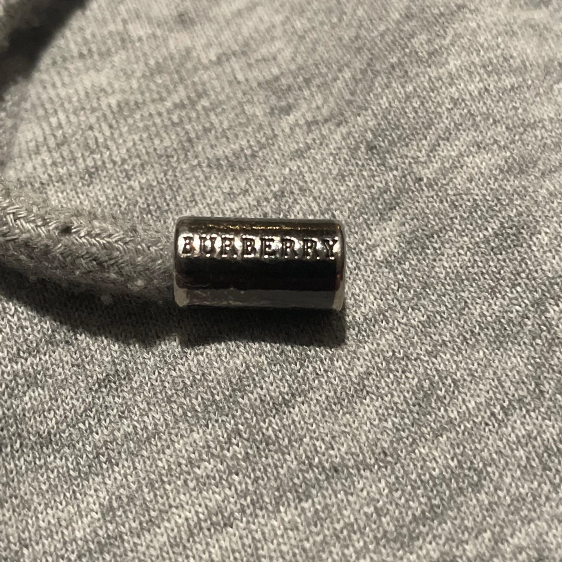 Grå ziphoodie från Burberry - 3