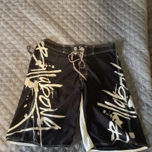 Billabong shorts - Typ helt oanvända. Bra kvalitet 