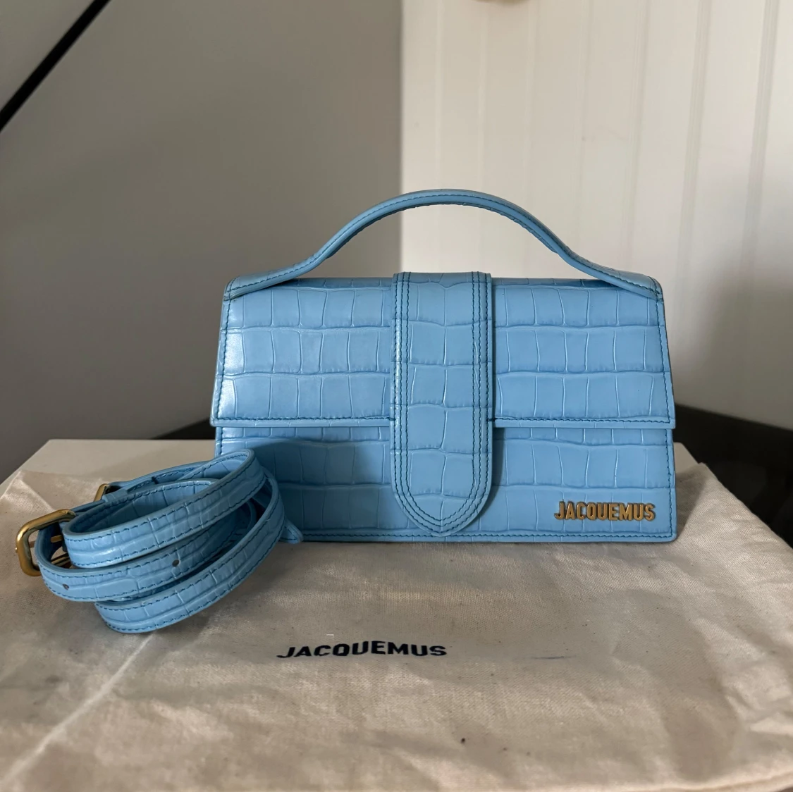 Jacquemus - Le Grand bambino