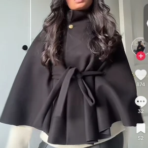 Poncho  - One size Ny skick  💛💛💛