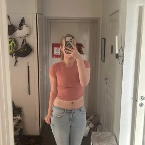 Ribbad t shirt - Ribbad t-shirt i nyskick