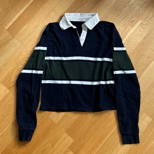 Rugby tröja - Rugby tröja från Brandy Melville 🩷