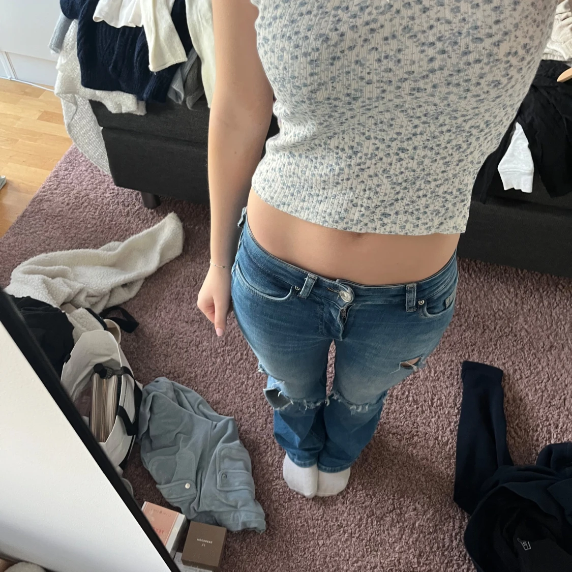 Blommig ribbad linnetopp från Brandy Melville