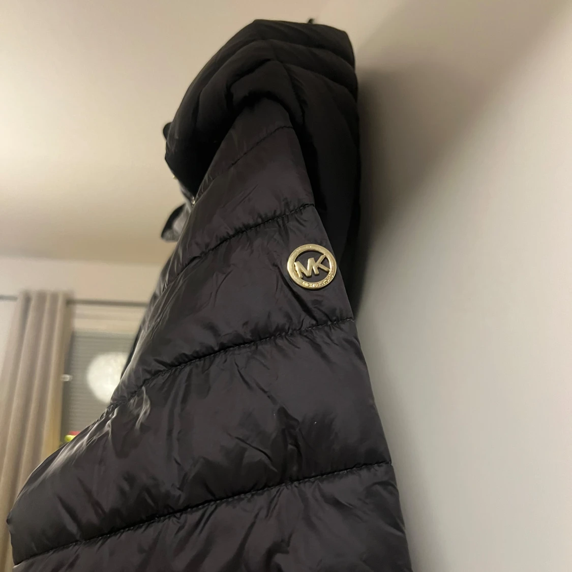 Svart dunjacka från Michael Kors - 92