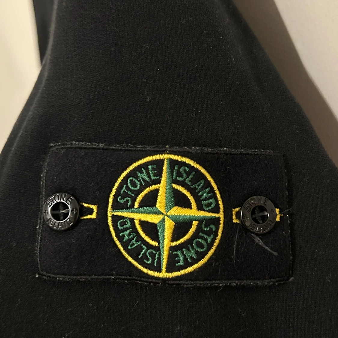 Svart tröja från Stone Island - 1