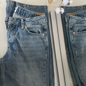 Low waist straight - Lågmidjade raka jeans i modell Icon från lager 157, storlek S💓