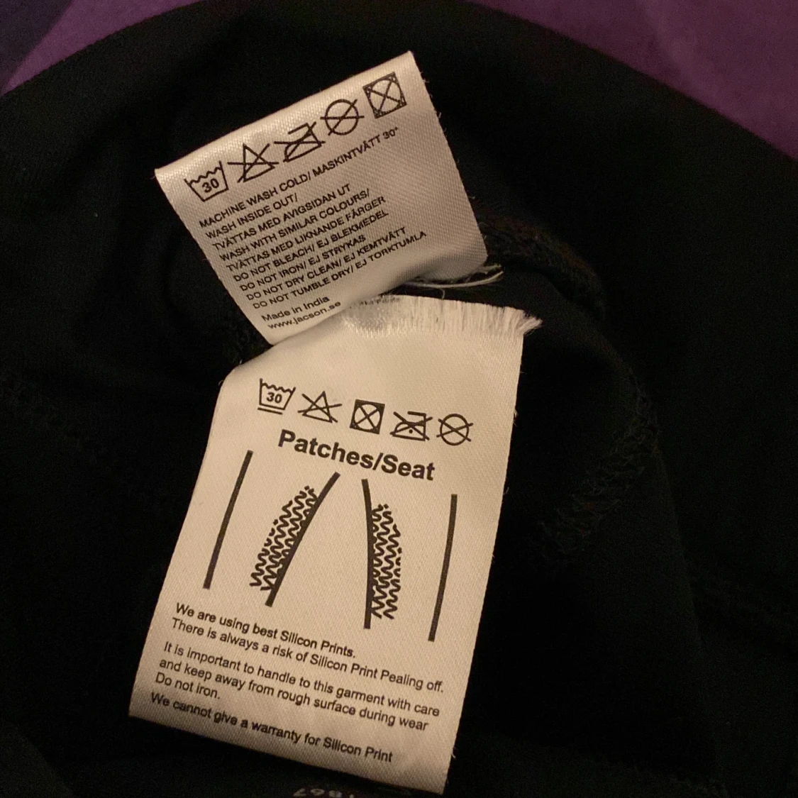 Svarta ridbyxor från Jacson - 92