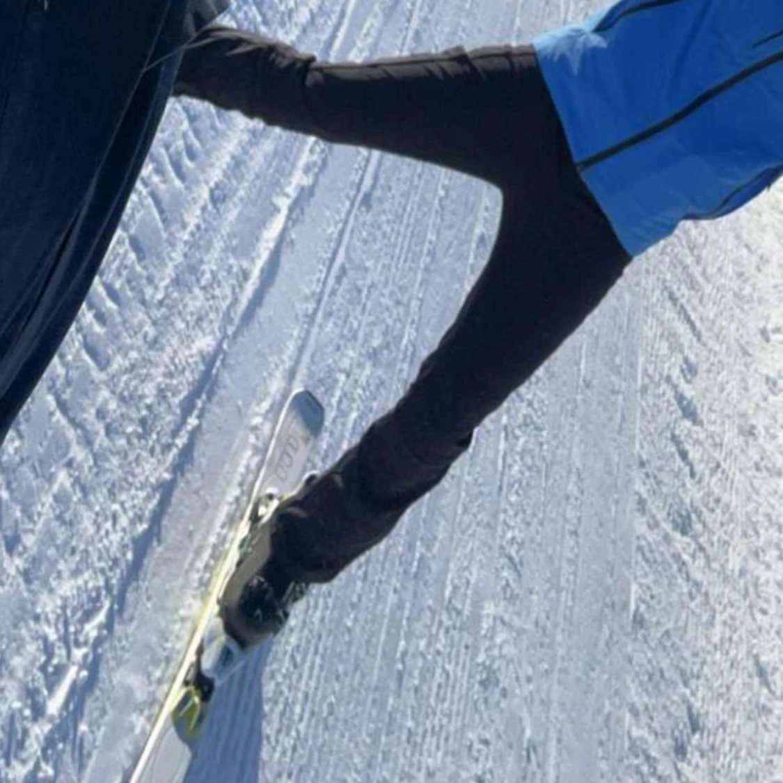 Utsvängda skidbyxor  - 93