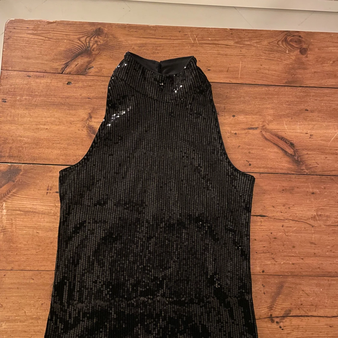 Svart paljettopp - 1