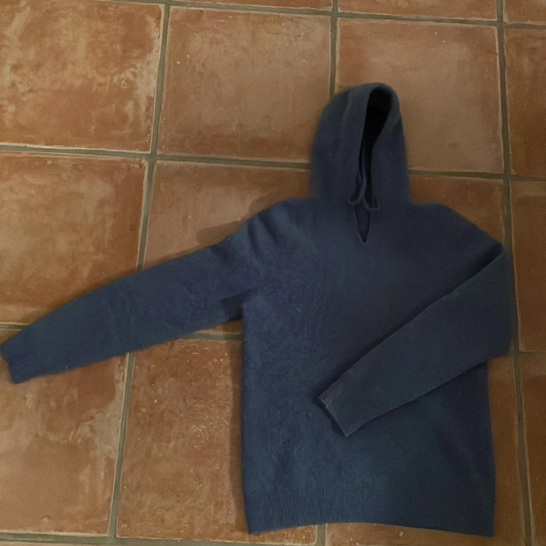 Blå Cashmere hoodie - 2
