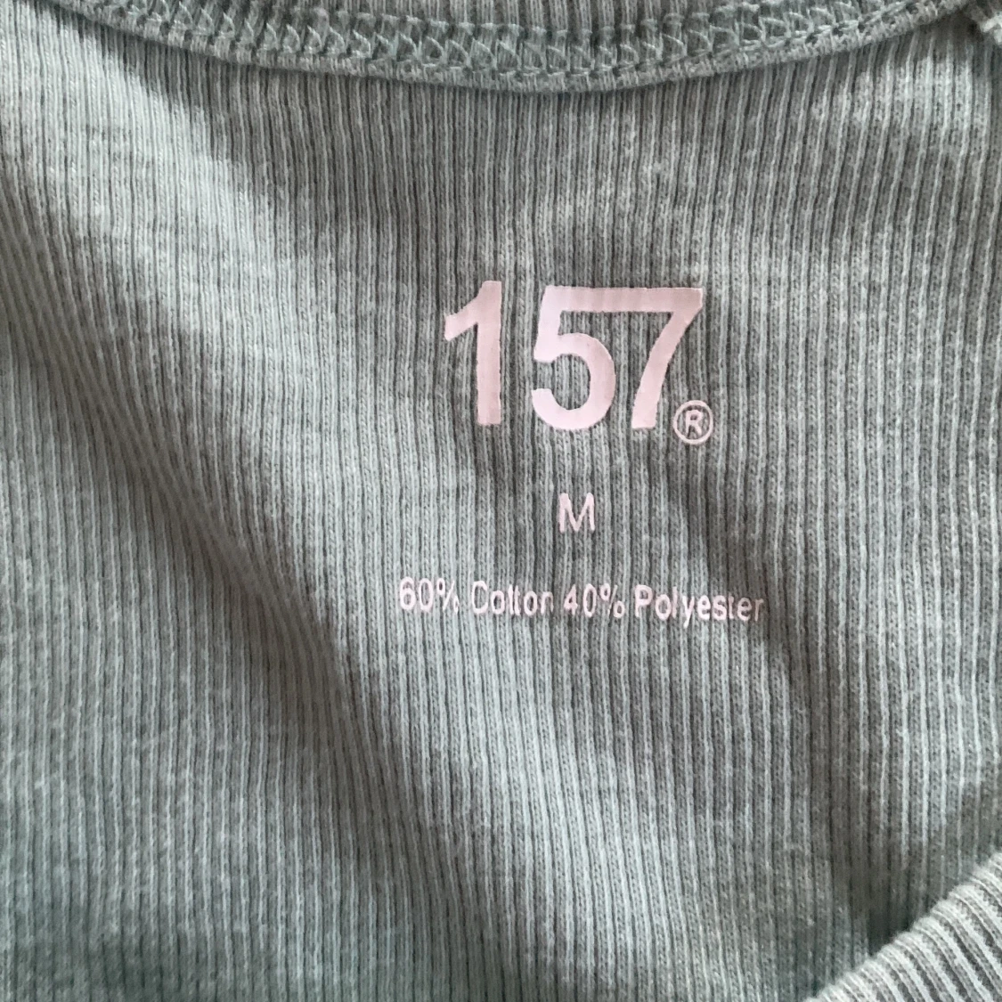 Grön ribbad linnetopp från 157 - 91