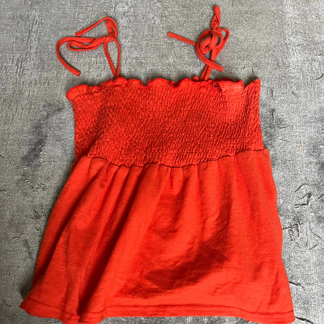 Tub-linne med band  - 90