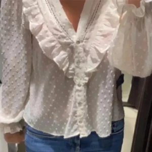 Zara blus  - Så så fin blus från zara💕