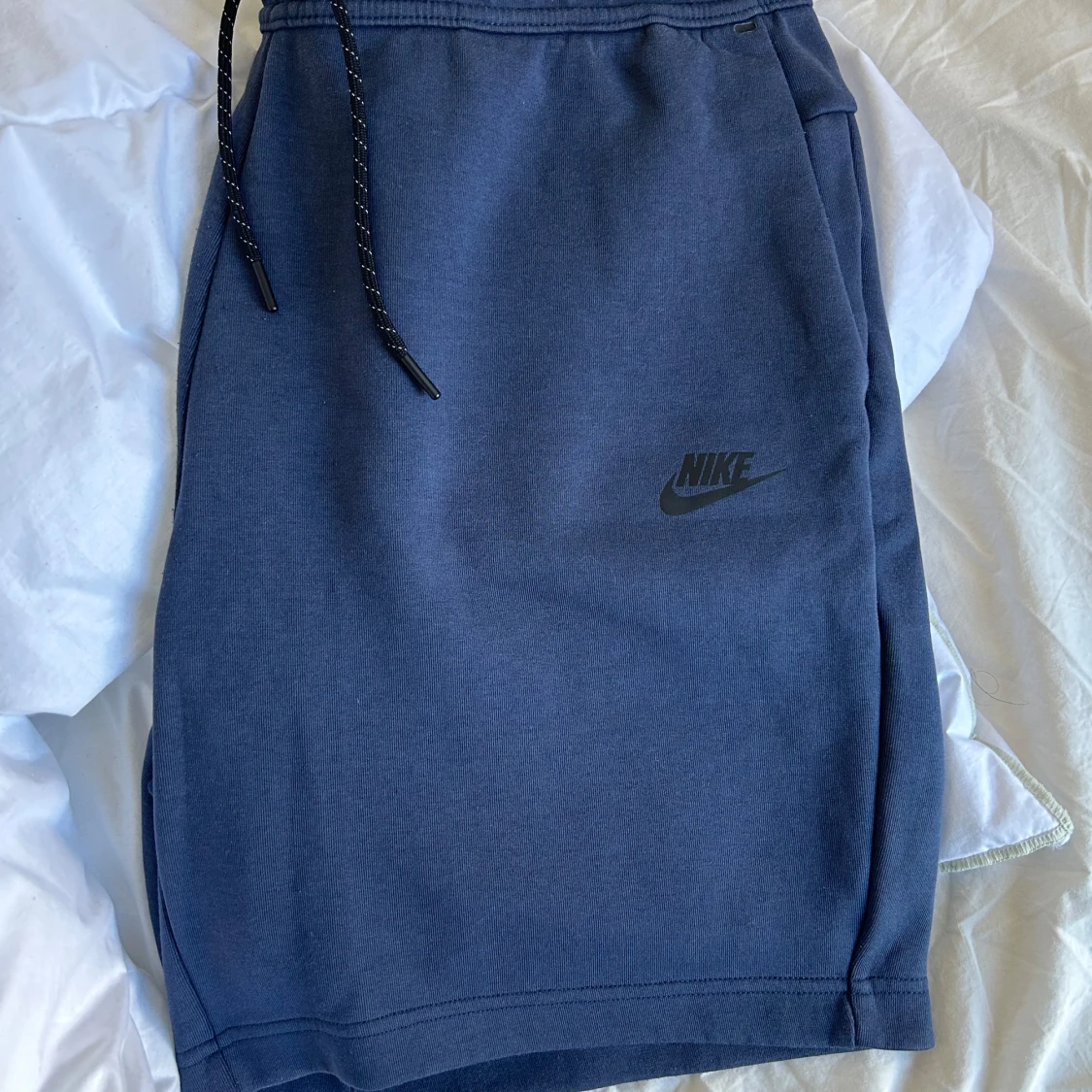 Nike tech fleece kortbyxor