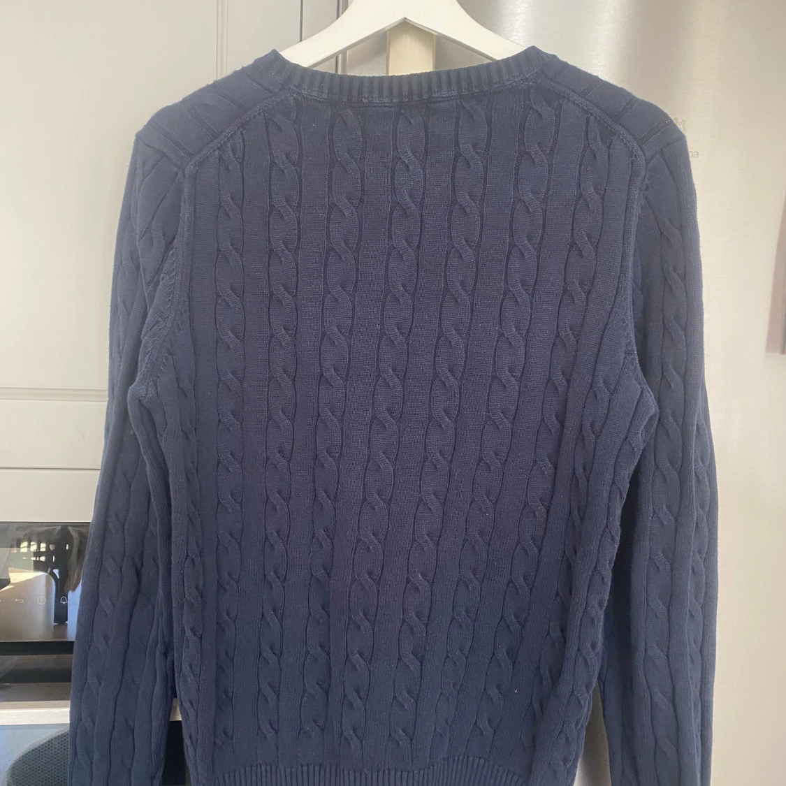 Mörkblå stickad tröja från GANT - 90