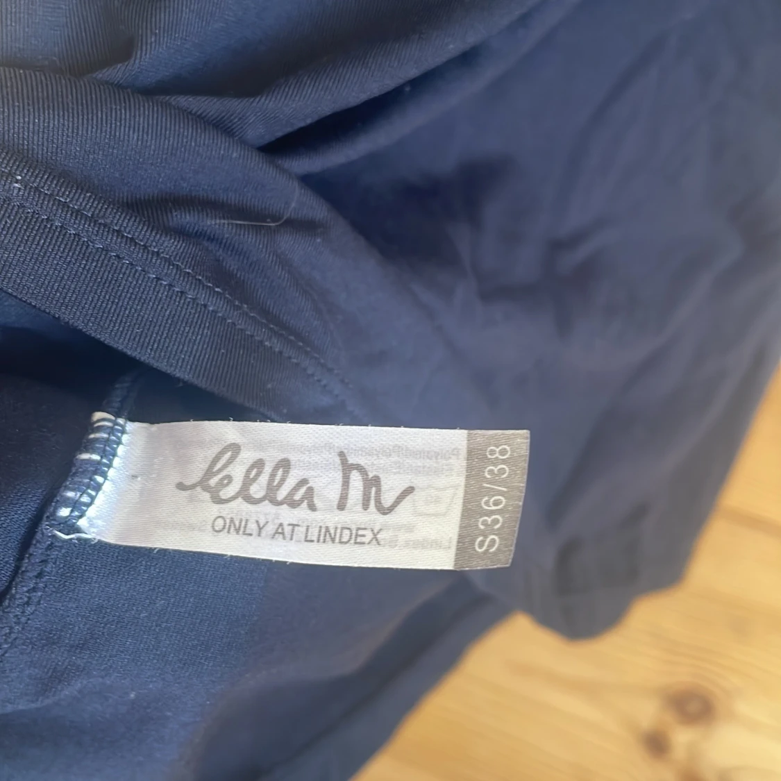 Svart linne från Lindex - 91