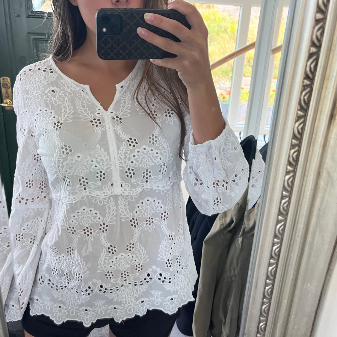 Broderad blus - nypris 1500