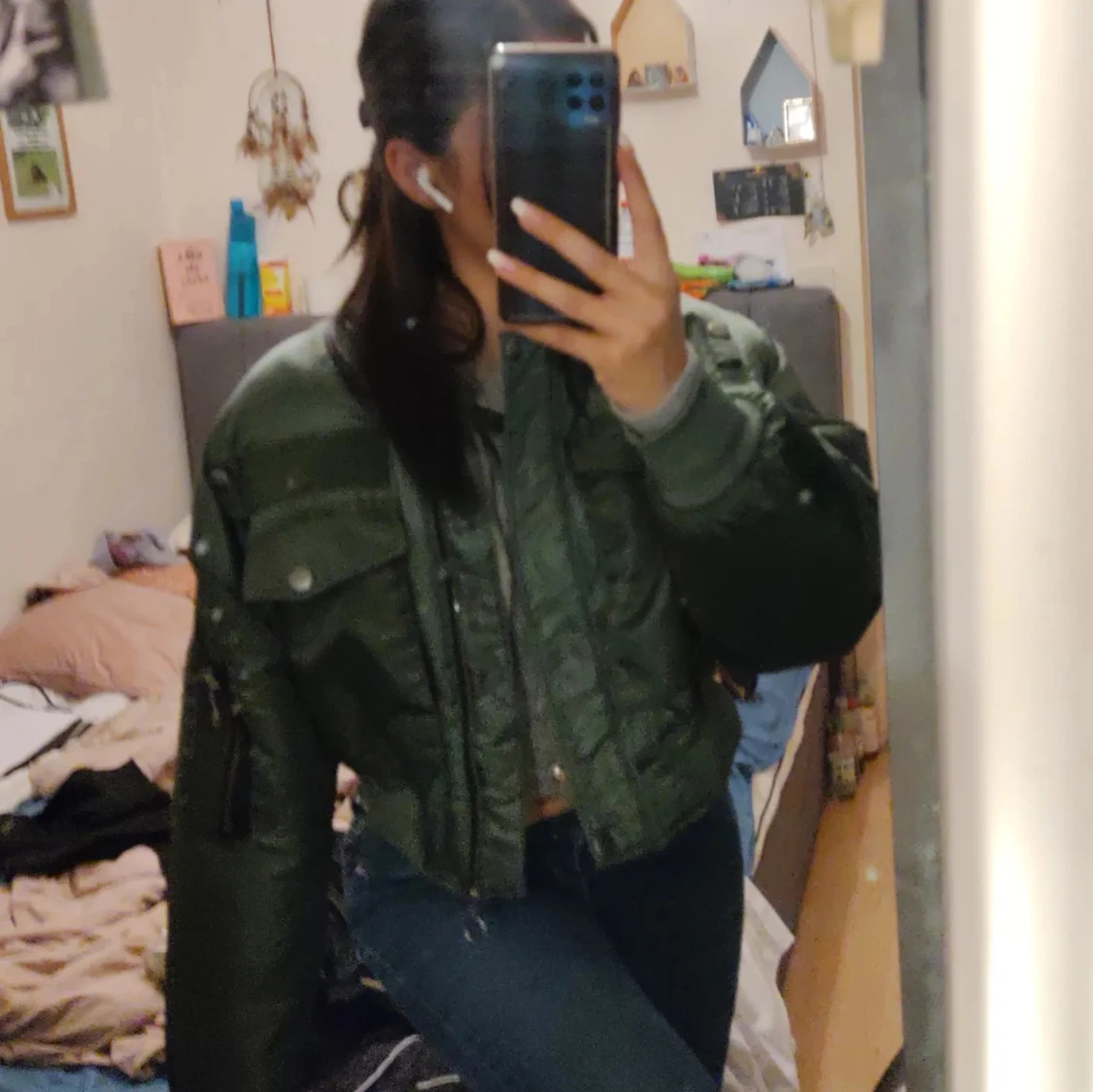 Varm grön bomberjacka  - 91