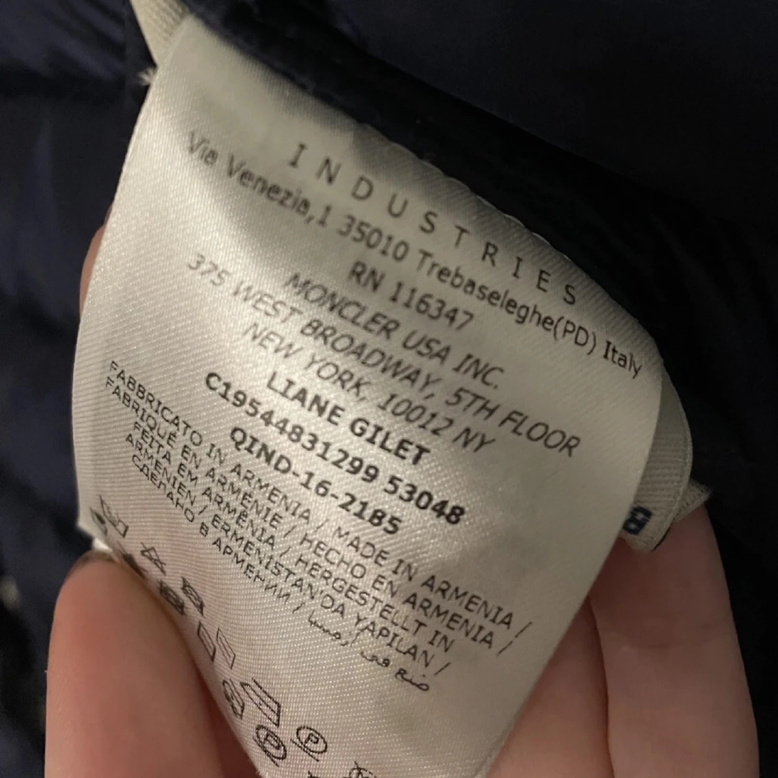 Mörkblå dunväst från Moncler - 91