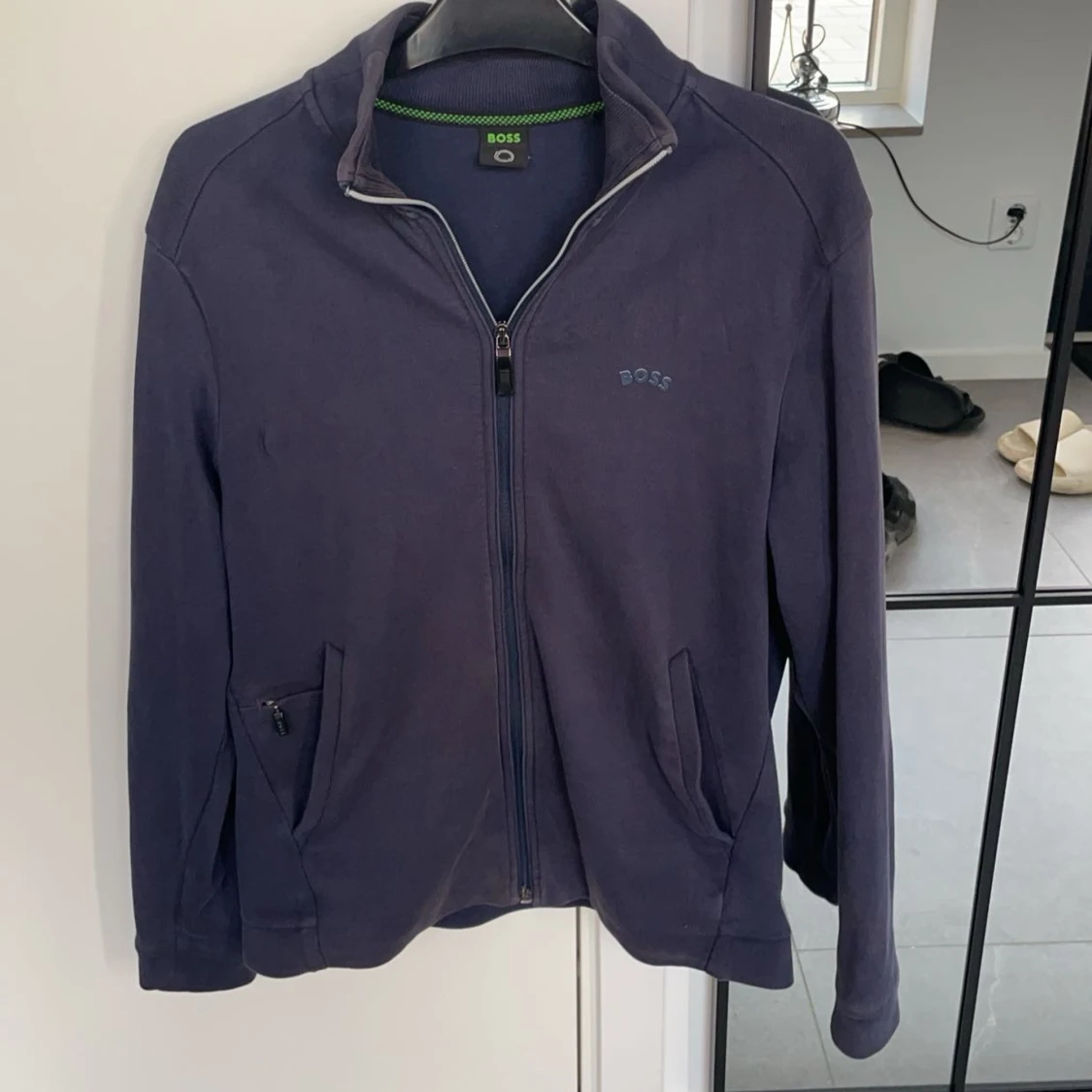 Mörkblå jacka från BOSS