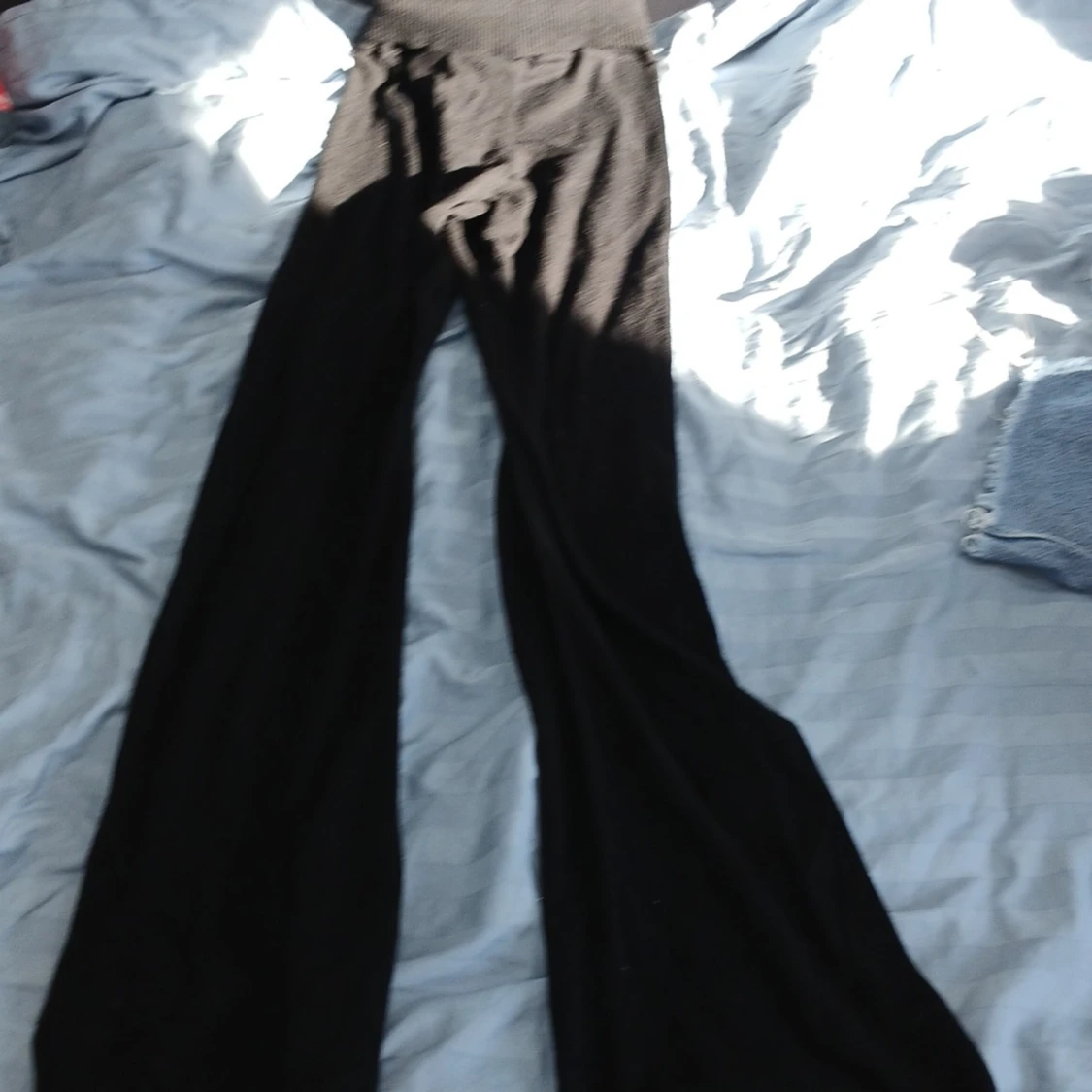 Svarta yogabyxor från FB Sister - 1