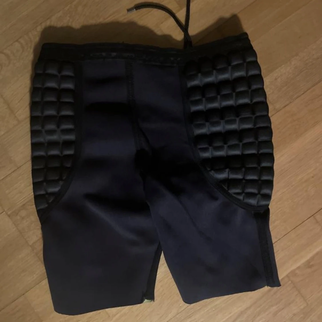 Svarta vadderade målvaktsbyxor från Select - 1